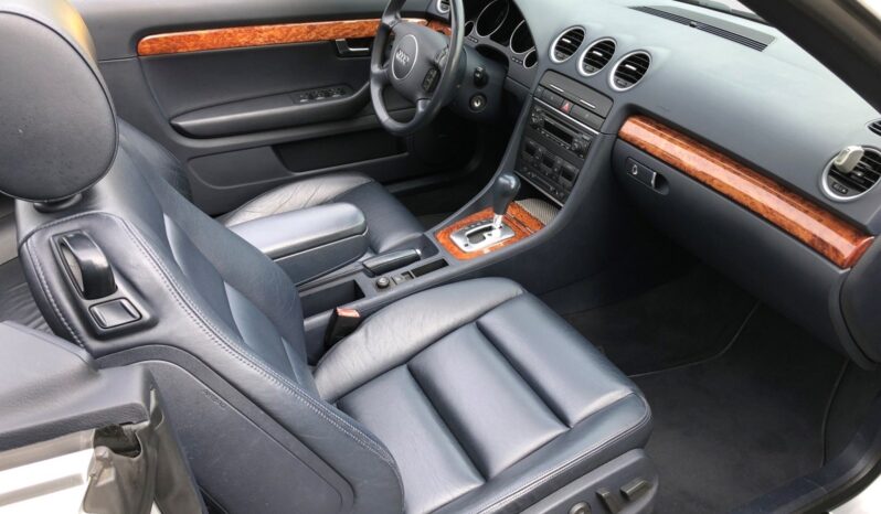 AUDI A4 Cabriolet 3.0 V6 voll